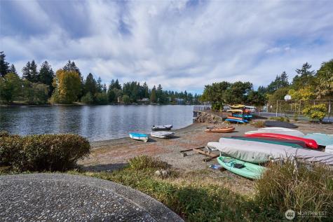 13229 Linden Avenue N Seattle WA 98133