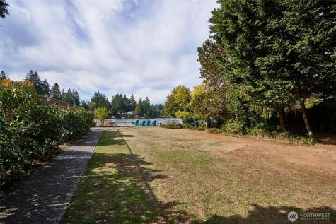 13229 Linden Avenue N Seattle WA 98133