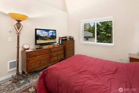 6100 NE 181st Street Kenmore WA 98028