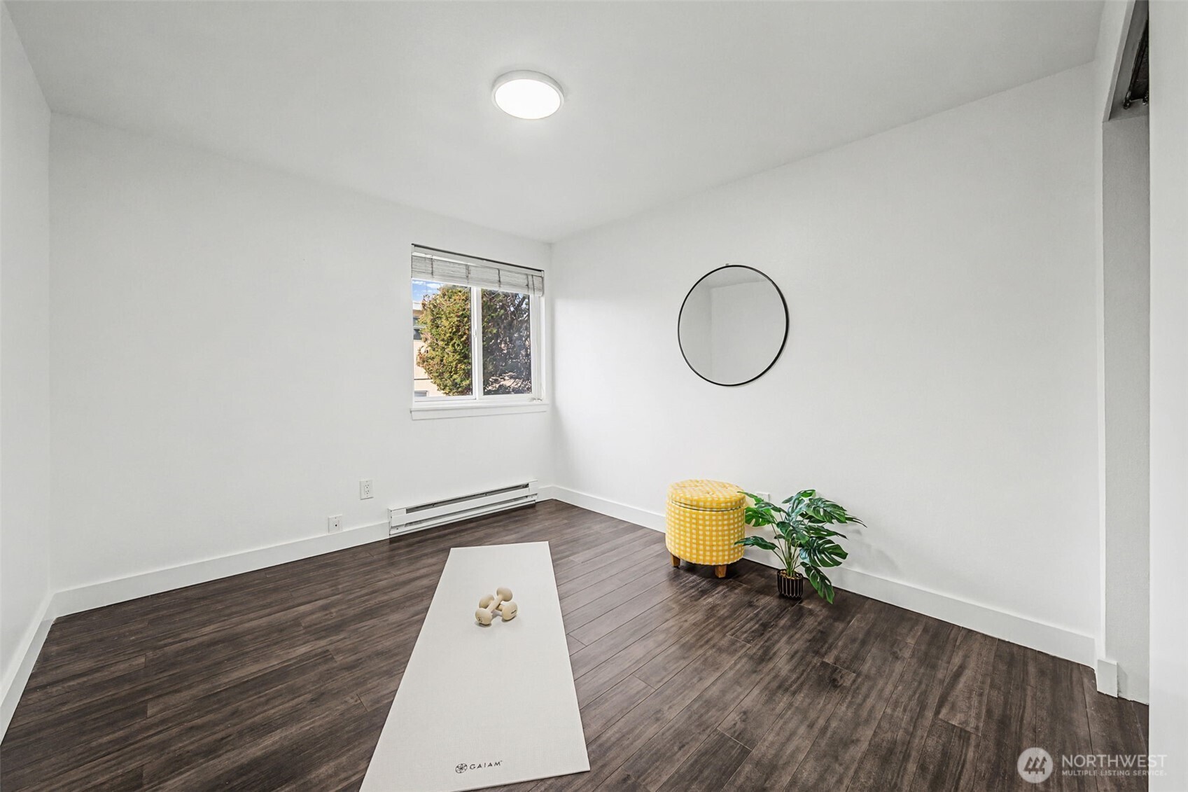 4111 Whitman Avenue N Seattle WA 98103