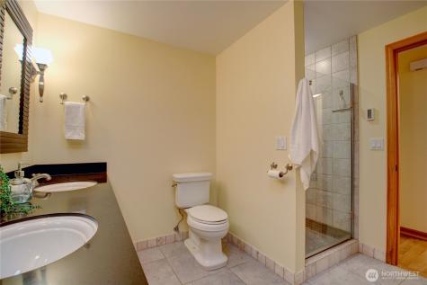 12454 Gwen Drive Burlington WA 98233