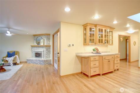 12454 Gwen Drive Burlington WA 98233
