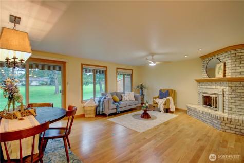 12454 Gwen Drive Burlington WA 98233