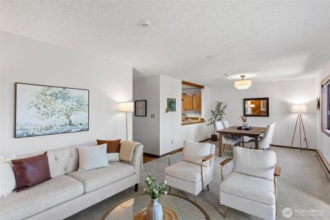 12840 SE 40th Court Bellevue WA 98006
