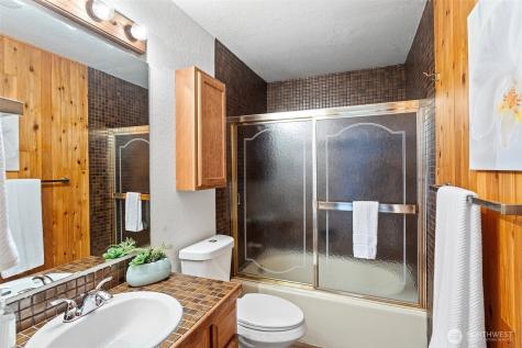 12840 SE 40th Court Bellevue WA 98006