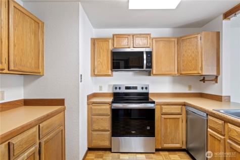 12840 SE 40th Court Bellevue WA 98006