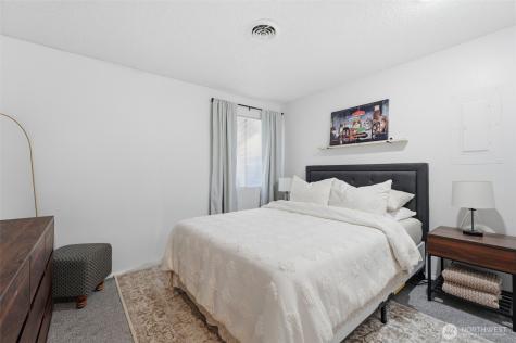 303 Gage Boulevard Richland WA 99352