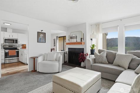 303 Gage Boulevard Richland WA 99352