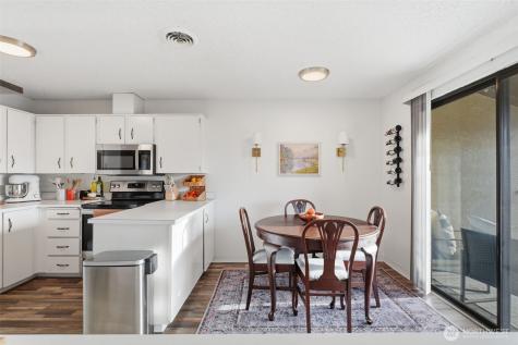 303 Gage Boulevard Richland WA 99352