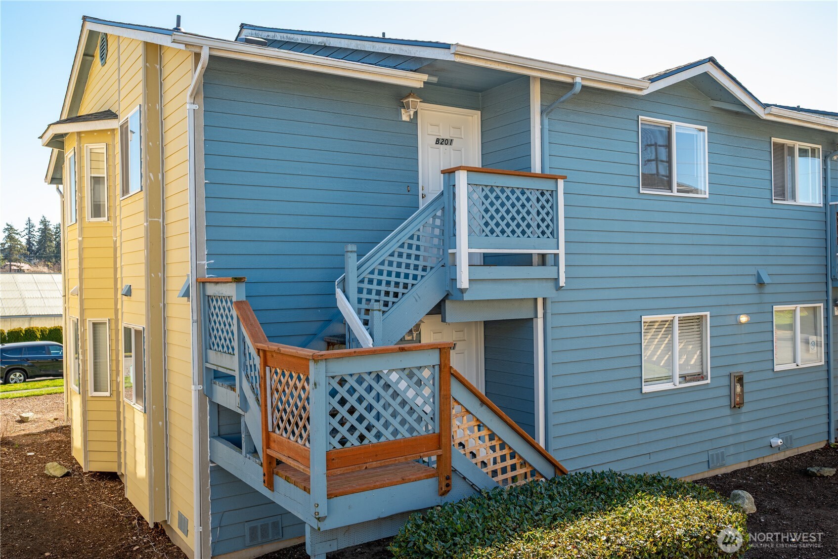 537 NE Ellis Way Oak Harbor WA 98277