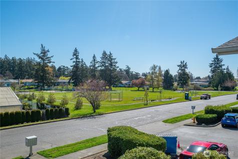 537 NE Ellis Way Oak Harbor WA 98277