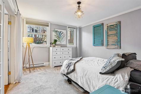 1508 10th Avenue E Seattle WA 98102