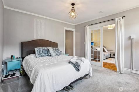 1508 10th Avenue E Seattle WA 98102