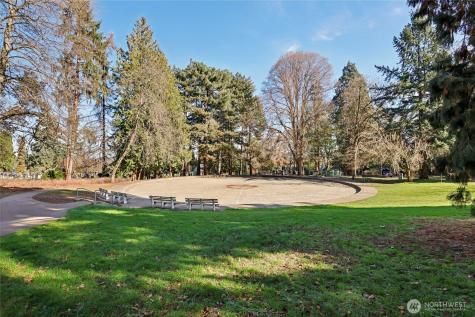 1508 10th Avenue E Seattle WA 98102