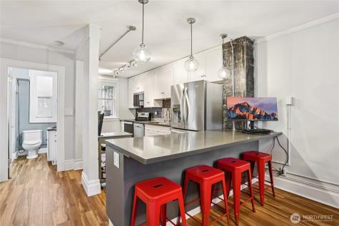 1508 10th Avenue E Seattle WA 98102