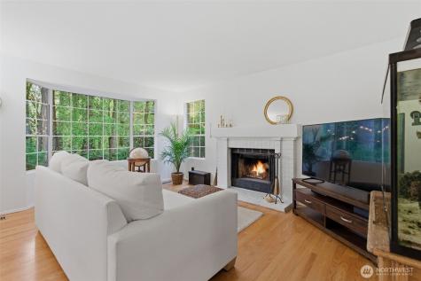 8812 133rd Avenue NE Redmond WA 98052