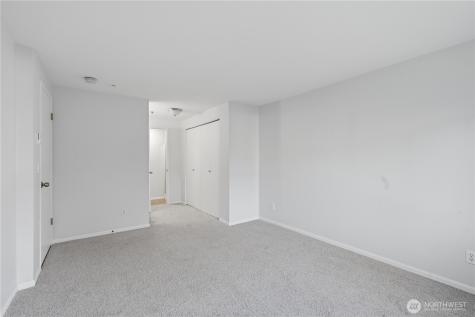 975 NE Aberdeen Avenue Renton WA 98056