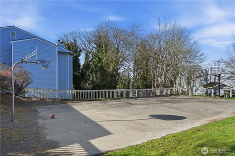 975 NE Aberdeen Avenue Renton WA 98056