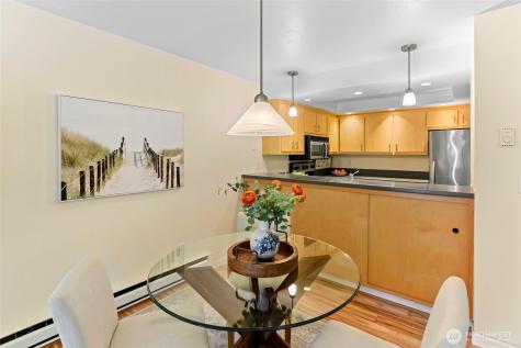 213 Shepard Way NW Bainbridge Island WA 98110