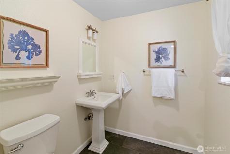 213 Shepard Way NW Bainbridge Island WA 98110