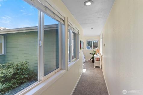 213 Shepard Way NW Bainbridge Island WA 98110