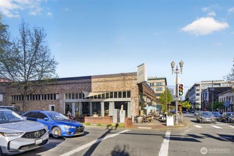 300 W 8th Street Vancouver WA 98660