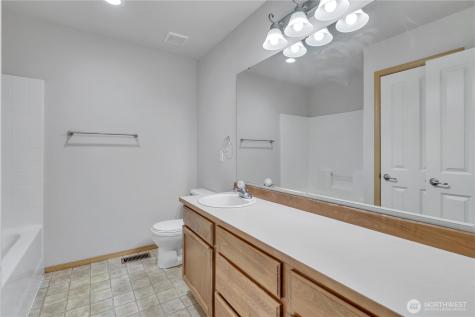 19124 97 Avenue Ct E Puyallup WA 98375