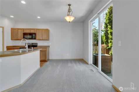 19124 97 Avenue Ct E Puyallup WA 98375