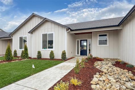 65 Sussex Court Sequim WA 98382
