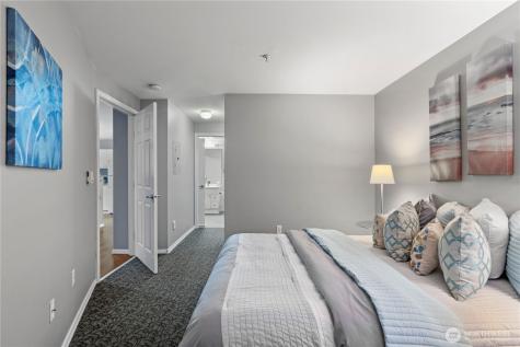 3318 30th Avenue SW Seattle WA 98126