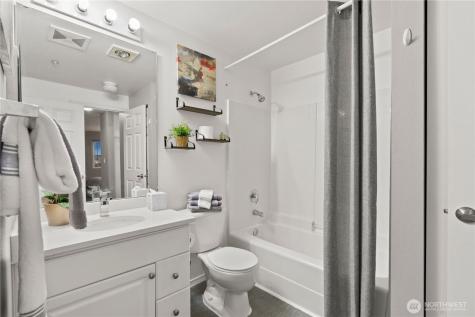 3318 30th Avenue SW Seattle WA 98126