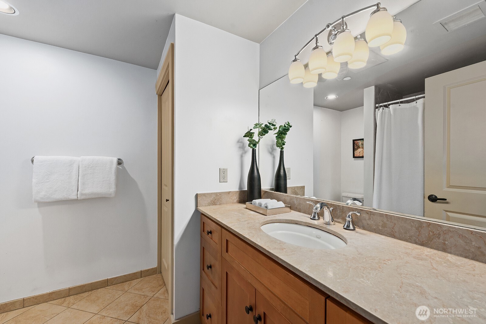 745 Bellevue Avenue E Seattle WA 98102