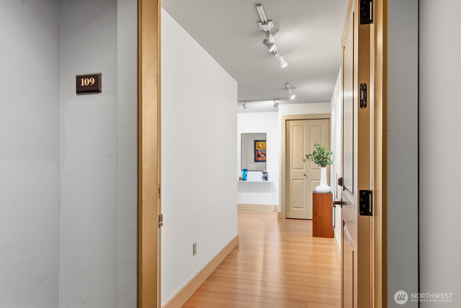 745 Bellevue Avenue E Seattle WA 98102