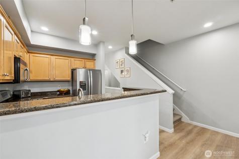 21264 SE 42nd Lane Issaquah WA 98029