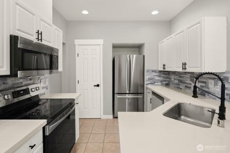 9610 179th Place NE Redmond WA 98052