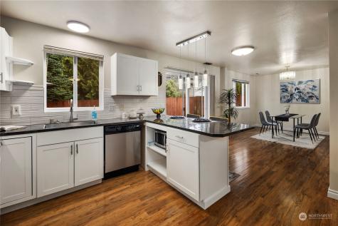 2025 98th Street Se Everett WA 98208