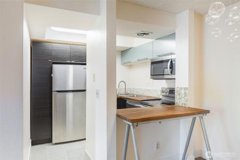 14665 NE 34th Street Bellevue WA 98007