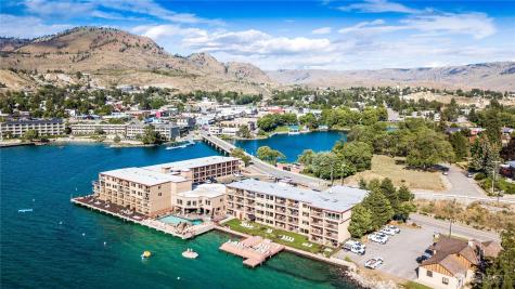 322 W Woodin Avenue Chelan WA 98816