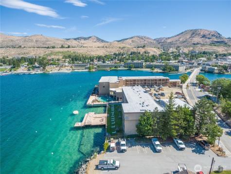 322 W Woodin Avenue Chelan WA 98816