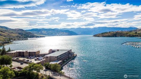 322 W Woodin Avenue Chelan WA 98816