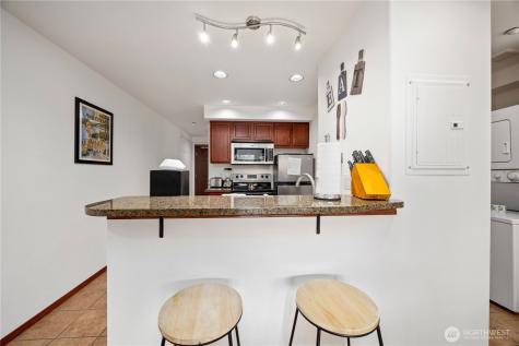 322 W Woodin Avenue Chelan WA 98816