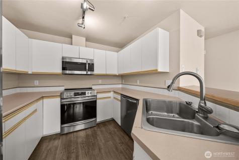 11130 SE 208th Street Kent WA 98031