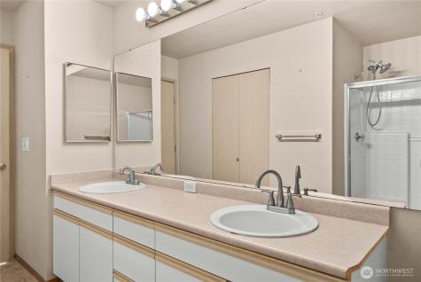 11130 SE 208th Street Kent WA 98031