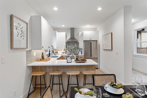 9513 132nd Avenue NE Kirkland WA 98033