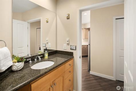 611 Highland Drive Seattle WA 98109