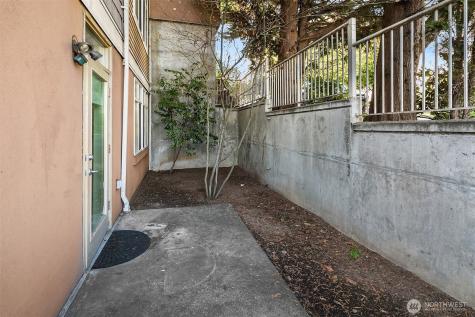 611 Highland Drive Seattle WA 98109