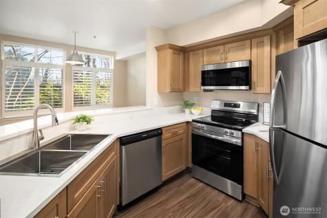 611 Highland Drive Seattle WA 98109
