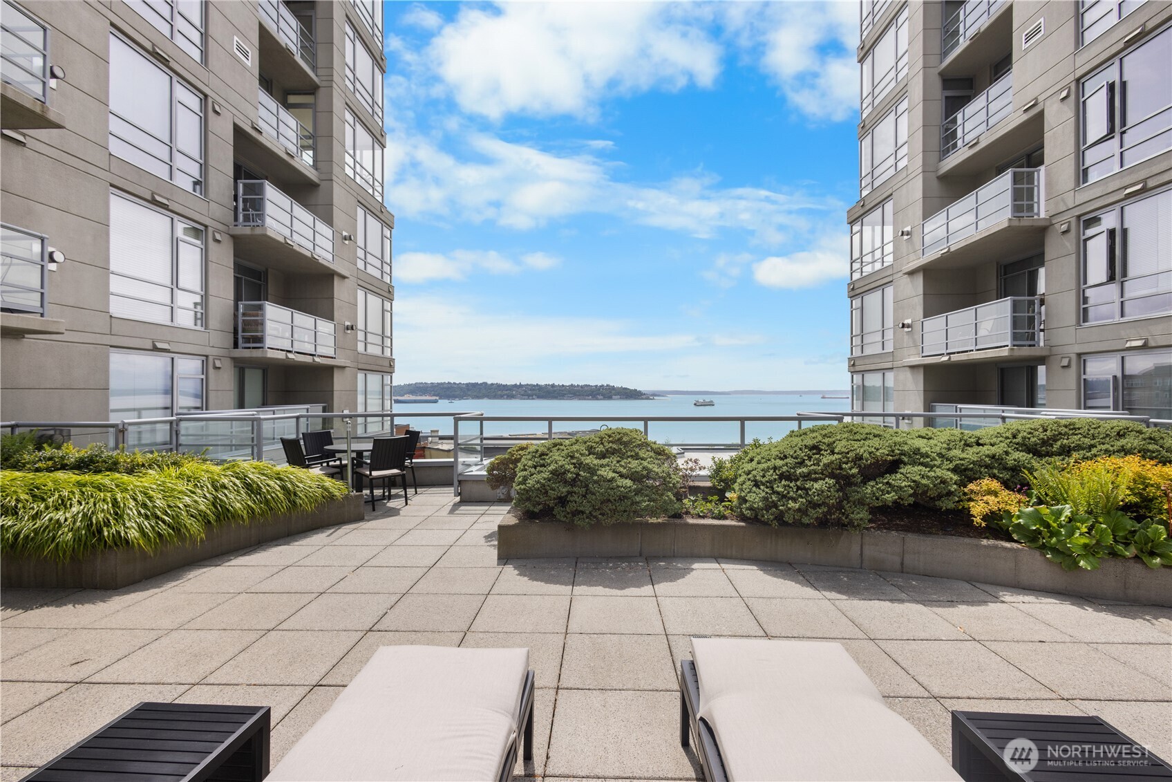 2929 1st Avenue Seattle WA 98121