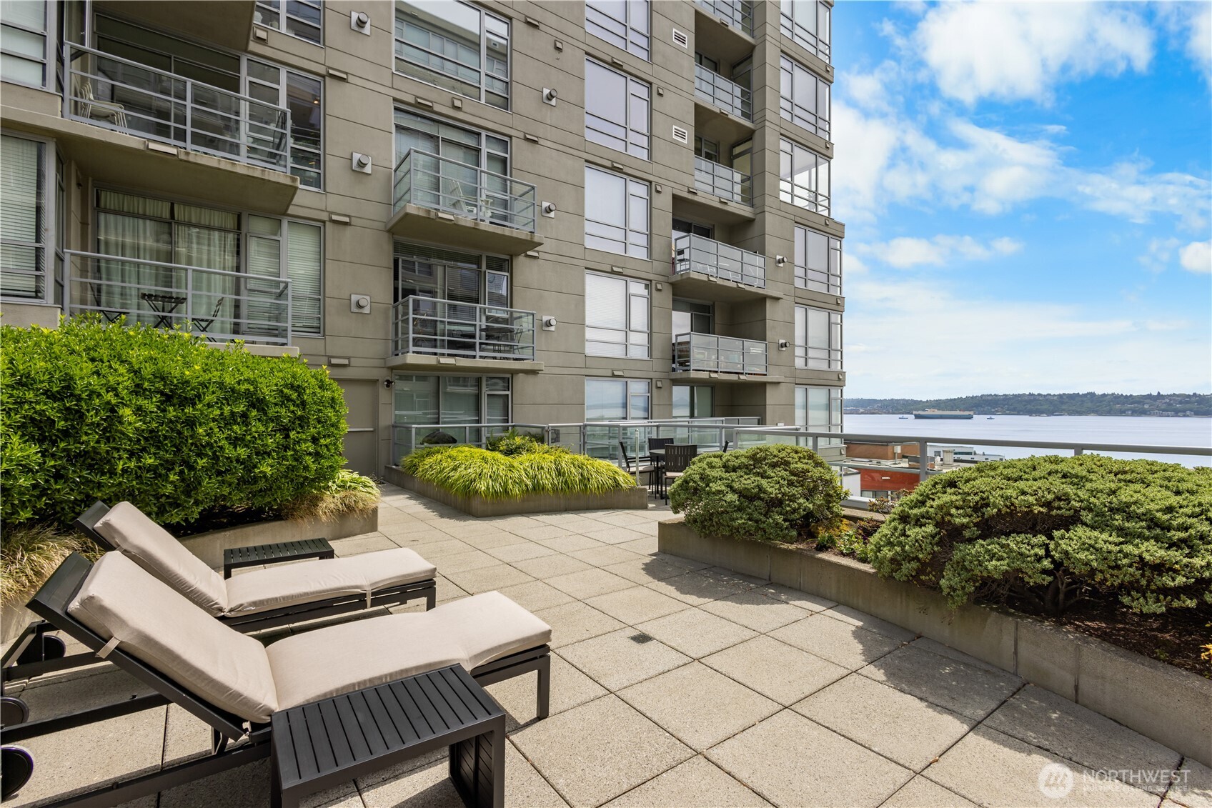 2929 1st Avenue Seattle WA 98121