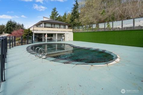 23407 Lakeview Drive Mountlake Terrace WA 98043